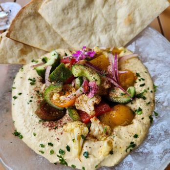 Flora Taverna - Mediterranean Near Me - Orlando, Florida