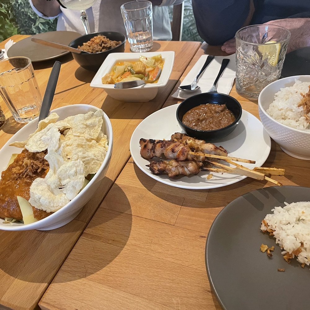 Café Amoi - Indonesian Near Me - Amsterdam, New Hampshire Café Amoi - Indonesian Near Me - Amsterdam, New Hampshire