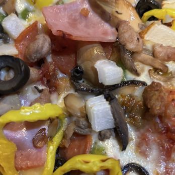 Green Lantern Pizza - Salad Near Me - Waterford Twp, Michigan Green Lantern Pizza - Salad Near Me - Waterford Twp, Michigan