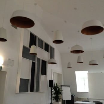 Muntpunt - Cultural Center Near Me - Brussels, BRU
