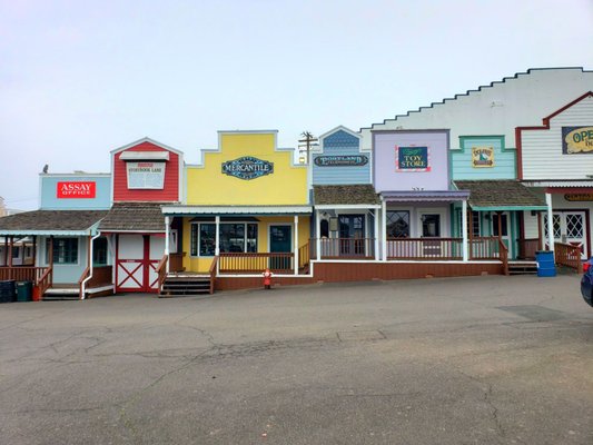 Alpenrose Dairy, Clackamas by null