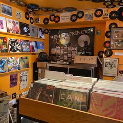 Som Records - Interior