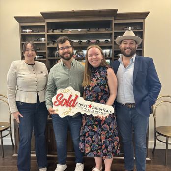 The Labita Team - Compass - Real Estate Agents Near Me - Houston, Texas The Labita Team - Compass - Real Estate Agents Near Me - Houston, Texas