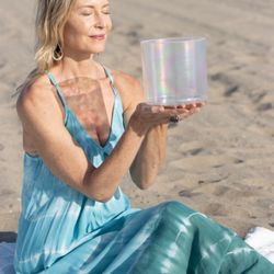 Gwen Gaydos - Gwen with her Platinum Crystal Alchemy bowl - Photo credit @alisaschulzphotography