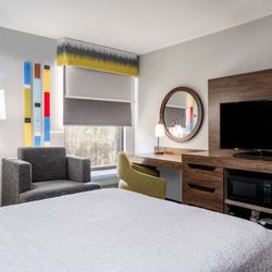 Hampton Inn Peachtree Corners Norcross - Guest room