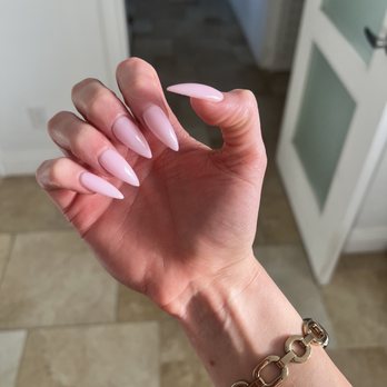Tips & Toes - Nail Salons Near Me - Westminster, California