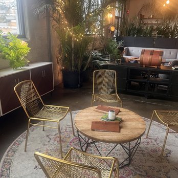 Parlor Public House - Coffee & Tea Near Me - Indianapolis, Indiana Parlor Public House - Coffee & Tea Near Me - Indianapolis, Indiana