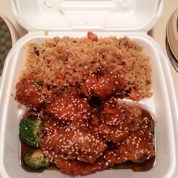 C Fu Chinese - Sesame Chicken with extra chicken which is a total of from 6 to 9 pieces of chicken.  $2.00 extra - Chinese Near Me - Memphis, Tennessee