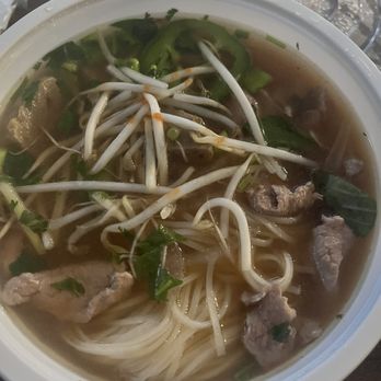 What Da Pho - Pho w rare steak - Vietnamese Near Me - Winston-Salem, North Carolina