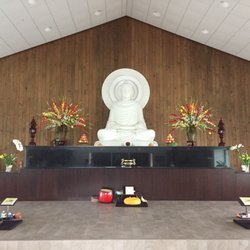 Phap Vu Buddhist Cultural Centre of Fla - Prayer area