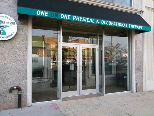 V-Y Glass and Mirror Services by null