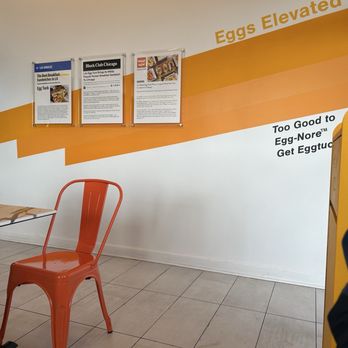Egg Tuck - Inside - Coffee & Tea Near Me - Schaumburg, Illinois