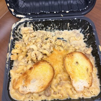 Cutten Kitchen - Hamburger Helper - Bars Near Me - Houston, Texas Cutten Kitchen - Hamburger Helper - Bars Near Me - Houston, Texas