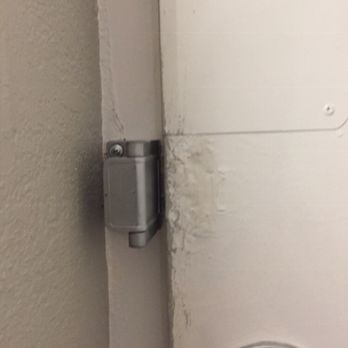 La Quinta Inn by Wyndham Jupiter - Security latch on door is stuck. - Hotels Near Me - Jupiter, Florida La Quinta Inn by Wyndham Jupiter - Security latch on door is stuck. - Hotels Near Me - Jupiter, Florida