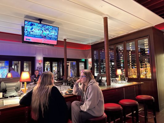 Avalon Grille by null