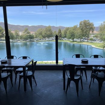 Oscar's Brewing Company - Nice view of Duck Pond - Breweries Near Me - Temecula, California