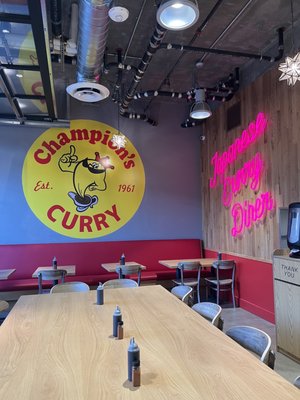 Champion's CURRY by null