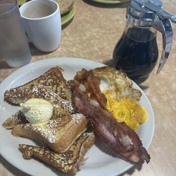 Chuck Wagon Restaurant - the french toast combo. amazing. - American Near Me - Lava Hot Springs, Idaho Chuck Wagon Restaurant - the french toast combo. amazing. - American Near Me - Lava Hot Springs, Idaho