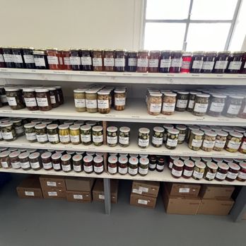 Red Barn Farm Market - Fruits & Veggies Near Me - Quarryville, Pennsylvania