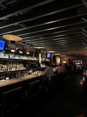 Honor Bar by null