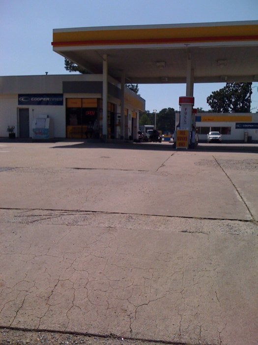 HAROLD’S SERVICE CENTER Updated September 2024 9001 W Markham St