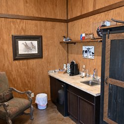 Texas Hunt Lodge - VIP Cabin B at Texas Hunt Lodge in Ingram, Texas -- accommodations for your Texas Hill Country hunting getaway.