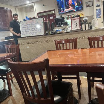 Fresh Meadows Pizzeria & Restaurant - Pizza Near Me - Fresh Meadows, New York Fresh Meadows Pizzeria & Restaurant - Pizza Near Me - Fresh Meadows, New York
