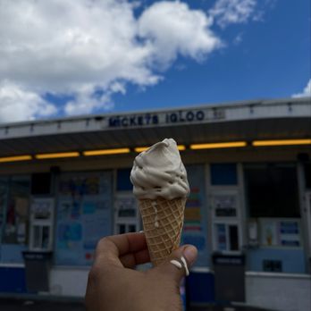 The Original Mickey's Igloo - Espresso Oat Milk Soft Serve - Ice Cream & Frozen Yogurt Near Me - Kingston, New York The Original Mickey's Igloo - Espresso Oat Milk Soft Serve - Ice Cream & Frozen Yogurt Near Me - Kingston, New York
