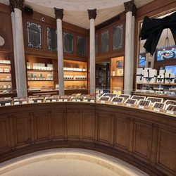 Debauve et Gallais - Chocolates on display