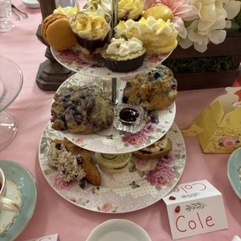 La Tea Da-A Tea Room - Tea Rooms Near Me - Post Falls, Idaho La Tea Da-A Tea Room - Tea Rooms Near Me - Post Falls, Idaho