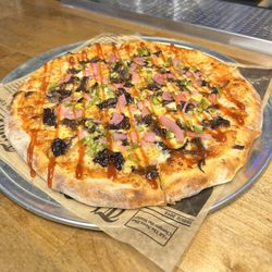 Short rib pizza