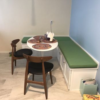Top Line Floors and Kitchen - Breakfast nook - Flooring Near Me - Granada Hills, California Top Line Floors and Kitchen - Breakfast nook - Flooring Near Me - Granada Hills, California
