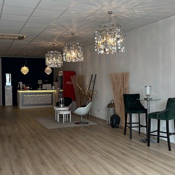 Sonnenstudio S_one - Tanning Beds Near Me - Herrenberg, BW Sonnenstudio S_one - Tanning Beds Near Me - Herrenberg, BW