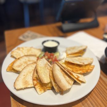 Chili's - Chicken (No Bacon) Ranch Quesadillas - Tex-Mex Near Me - Folsom, California Chili's - Chicken (No Bacon) Ranch Quesadillas - Tex-Mex Near Me - Folsom, California