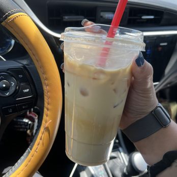 Rekindle Coffee - Iced vanilla latte w almond milk - Cafes Near Me - Orange, California Rekindle Coffee - Iced vanilla latte w almond milk - Cafes Near Me - Orange, California