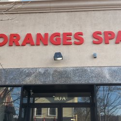 Oranges Spa - Front Outdoor