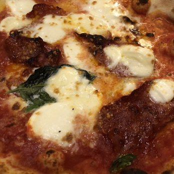 Gusta Pizza - Italian Near Me - Florence, FI