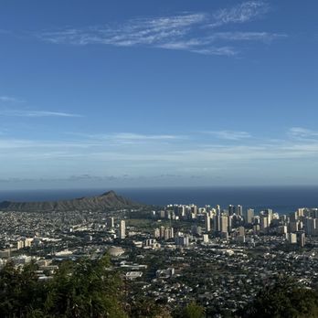 Tantalus Lookout - Walking Tours Near Me - Honolulu, Hawaii Tantalus Lookout - Walking Tours Near Me - Honolulu, Hawaii