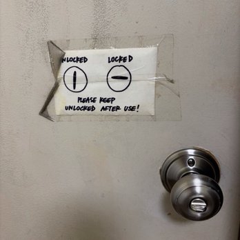 MandRo Teahouse - Very helpful sign on the bathroom. - Bubble Tea Near Me - Davis, California MandRo Teahouse - Very helpful sign on the bathroom. - Bubble Tea Near Me - Davis, California