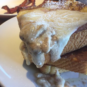 Alexanders Cafe - Diners Near Me - Elgin, Illinois