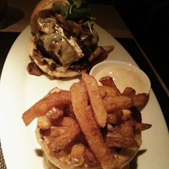 Bymark - Bymark Burger - Canadian (New) Near Me - Toronto, Ontario