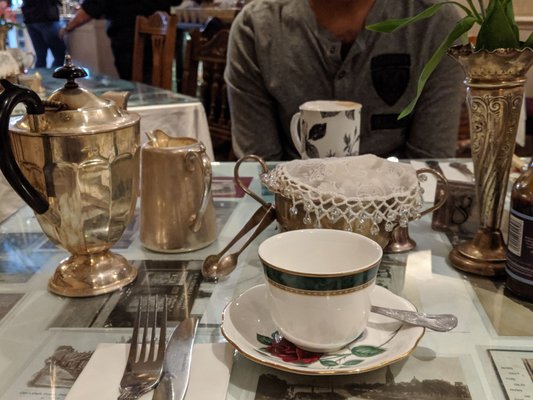 Effies of Perth by null