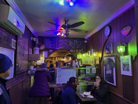 Mamoun's Falafel by null