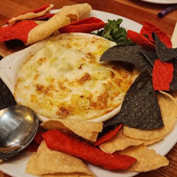 Cattlemens Steakhouse - The artichoke & cheese dip is delicious! - Diners Near Me - Rohnert Park, California
