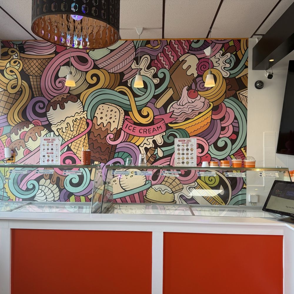 Funky Sweets - Inside - Desserts Near Me - Saint Petersburg, Florida
