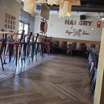 Luna Grill Rancho Cucamonga - Nice and clean inside - Mediterranean Near Me - Rancho Cucamonga, California