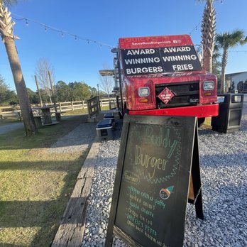 Shaker Burger - Truck - Food Trucks Near Me - Pensacola Beach, Florida Shaker Burger - Truck - Food Trucks Near Me - Pensacola Beach, Florida