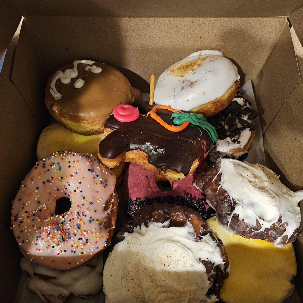 Voodoo Doughnut - Voodoo doughnuts - Donuts Near Me - Seattle, Washington Voodoo Doughnut - Voodoo doughnuts - Donuts Near Me - Seattle, Washington