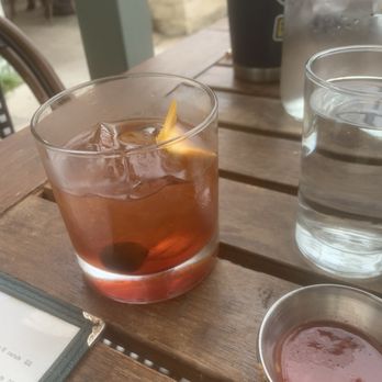 Hillside Farmacy - Old Fashioned - New American Near Me - Austin, Texas