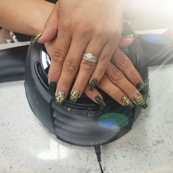DaVi Nails - Nail Salons Near Me - Lodi, California